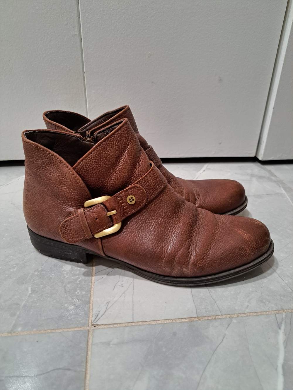 Naturalizer Brown Leather Ankle Booties with Buckle